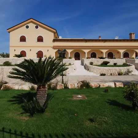 Giulia - Sicilian Luxury Garden Punta Secca