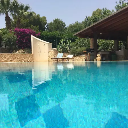 Bed & Breakfast Giulia - Sicilian Luxury Garden