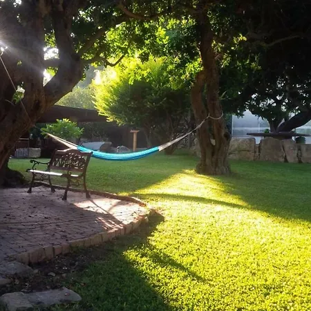 Giulia - Sicilian Luxury Garden