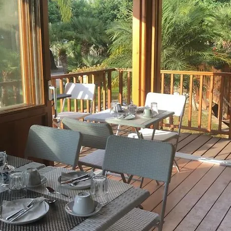 Giulia - Sicilian Luxury Garden